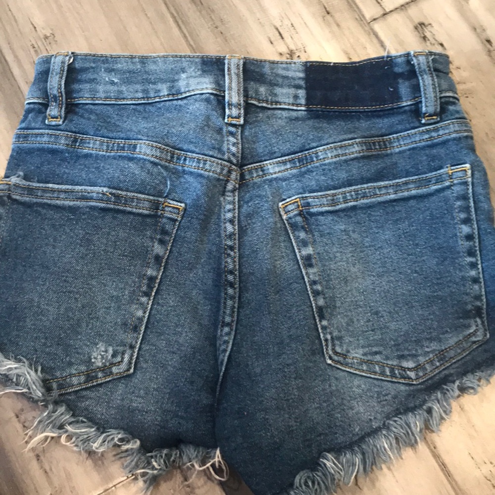 H&M Short-Shorts - Picture 2 of 2